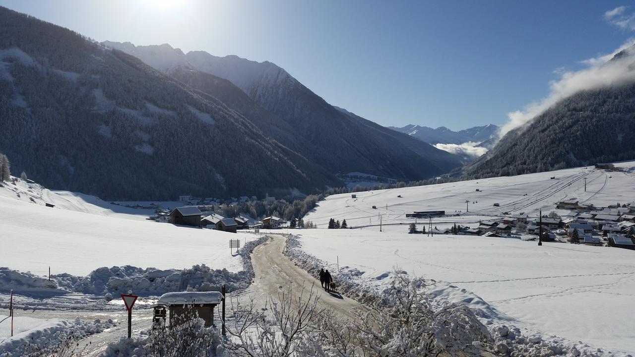 Haus Ursula Lägenhet Kals-am Großglockner Exteriör bild