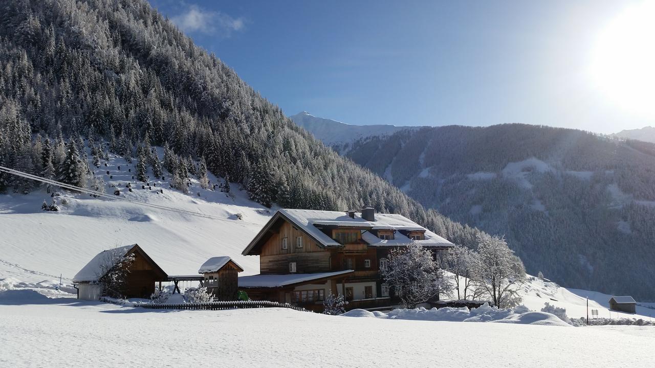 Haus Ursula Lägenhet Kals-am Großglockner Exteriör bild